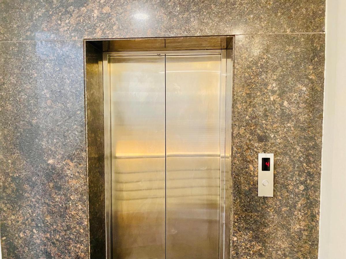 Hotel White House By An Hotels - Walking Distance From Golden Temple アムリトサル エクステリア 写真